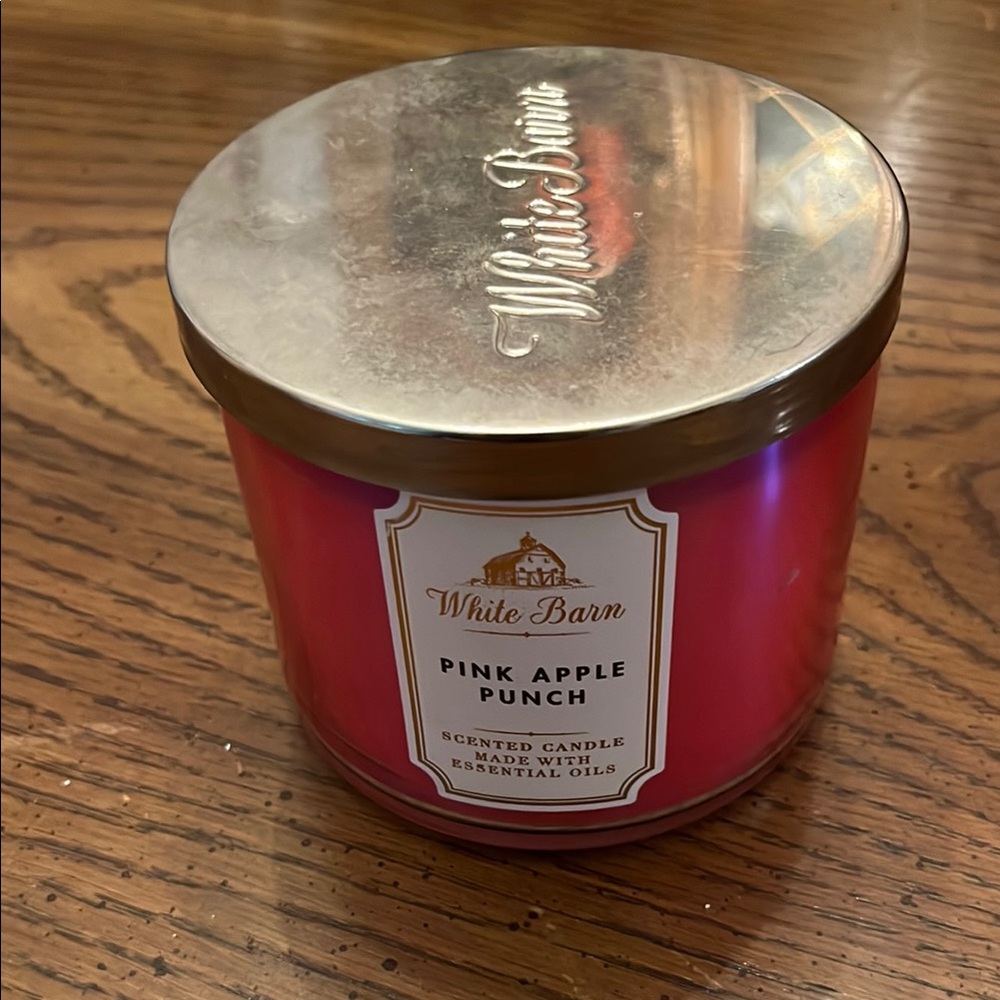 White‎ Barn Pink Apple Punch Scented Candle